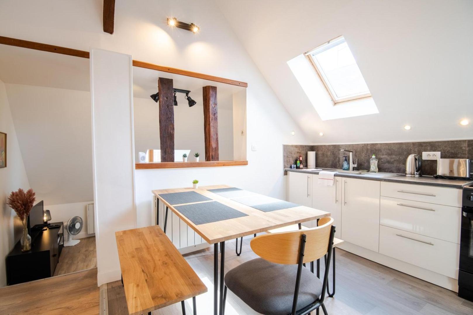 Les Mansardes Amboisiennes Apartment อองบวส ภายนอก รูปภาพ